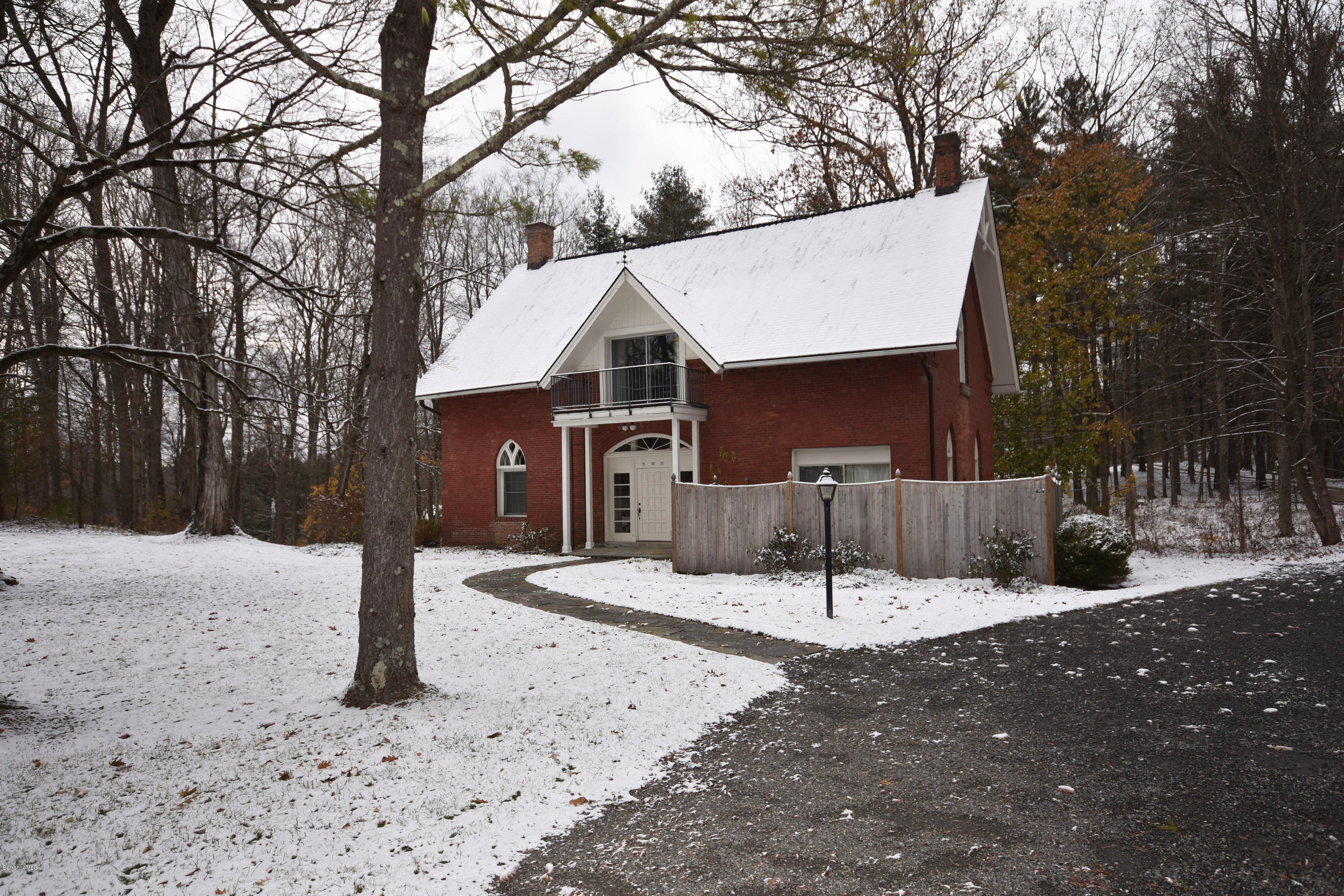 57 Main Street, Unit 8 Stockbridge, MA 01262 - Photo 31 of 33 Exterior