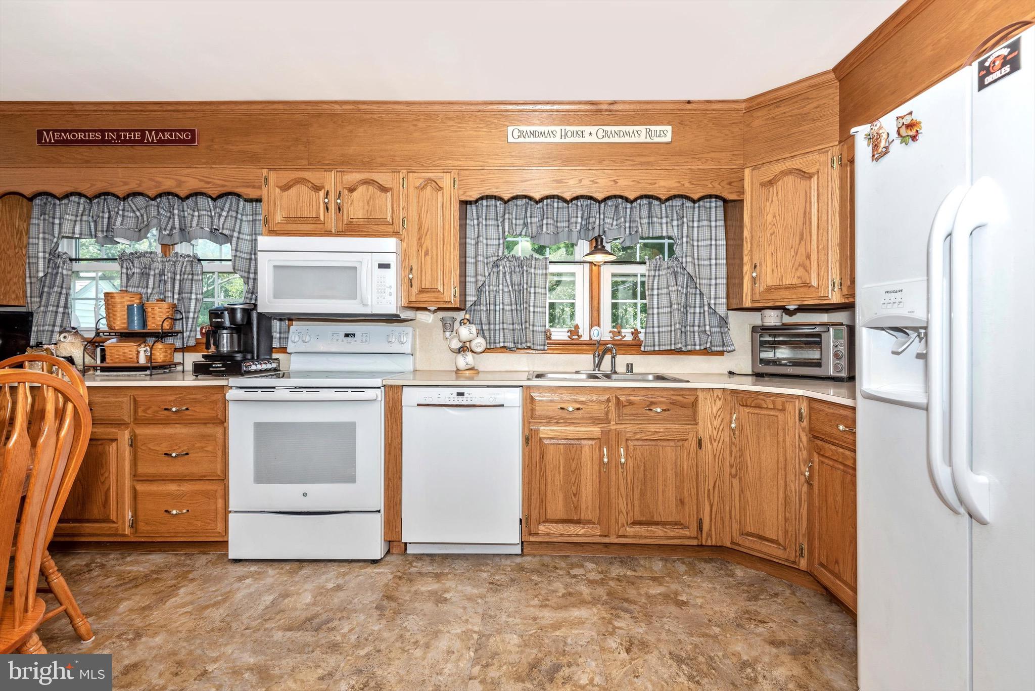 9904 Rocky Ridge Road Rocky Ridge, MD 21778 - Photo 11 of 54