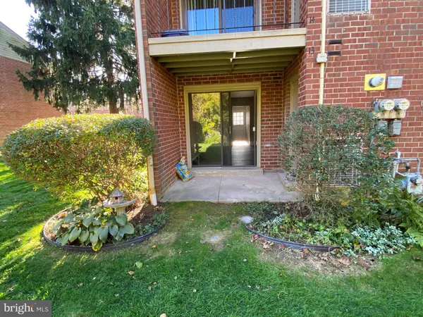 a view of entrance of the house