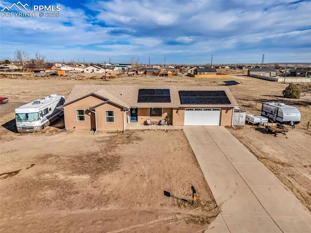 $390,000 | 977 East Sumac Drive, Pueblo West, CO 81007