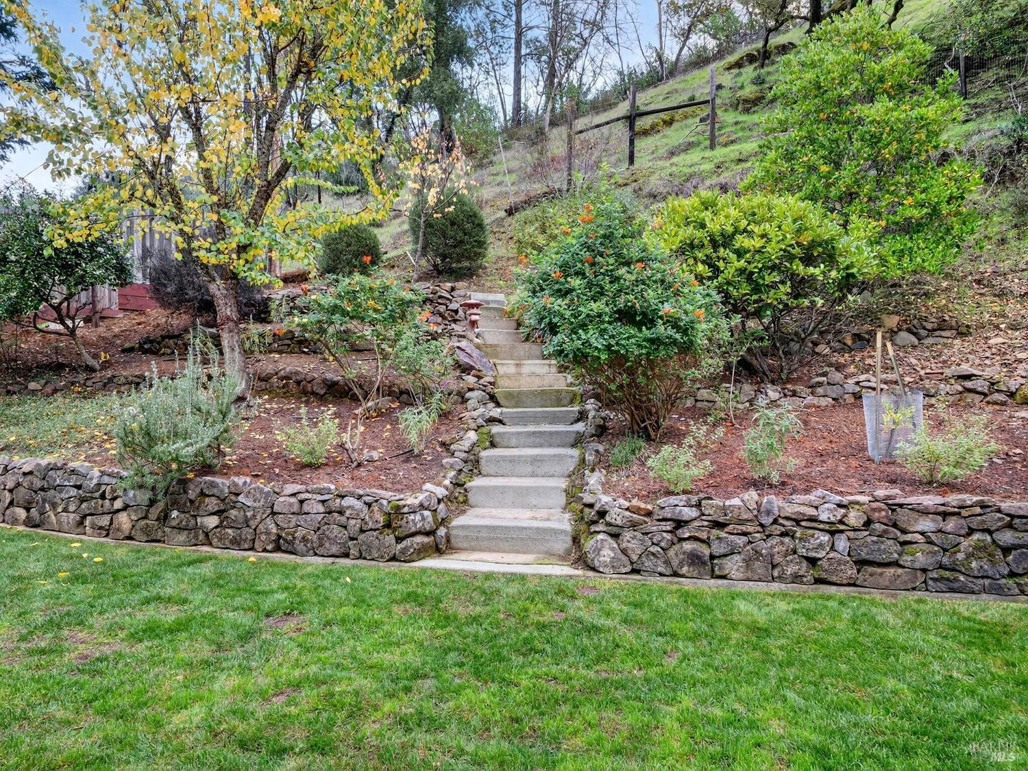 1290 Adobe Canyon Road Kenwood, CA 95452 - Photo 4 of 62