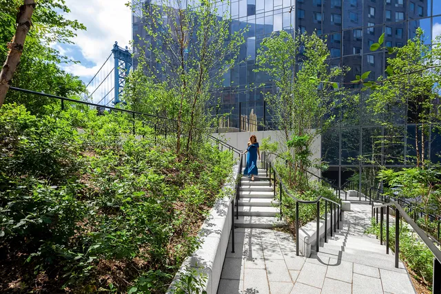 $2,375,000 | 252 South Street, Unit 66B | Manhattan