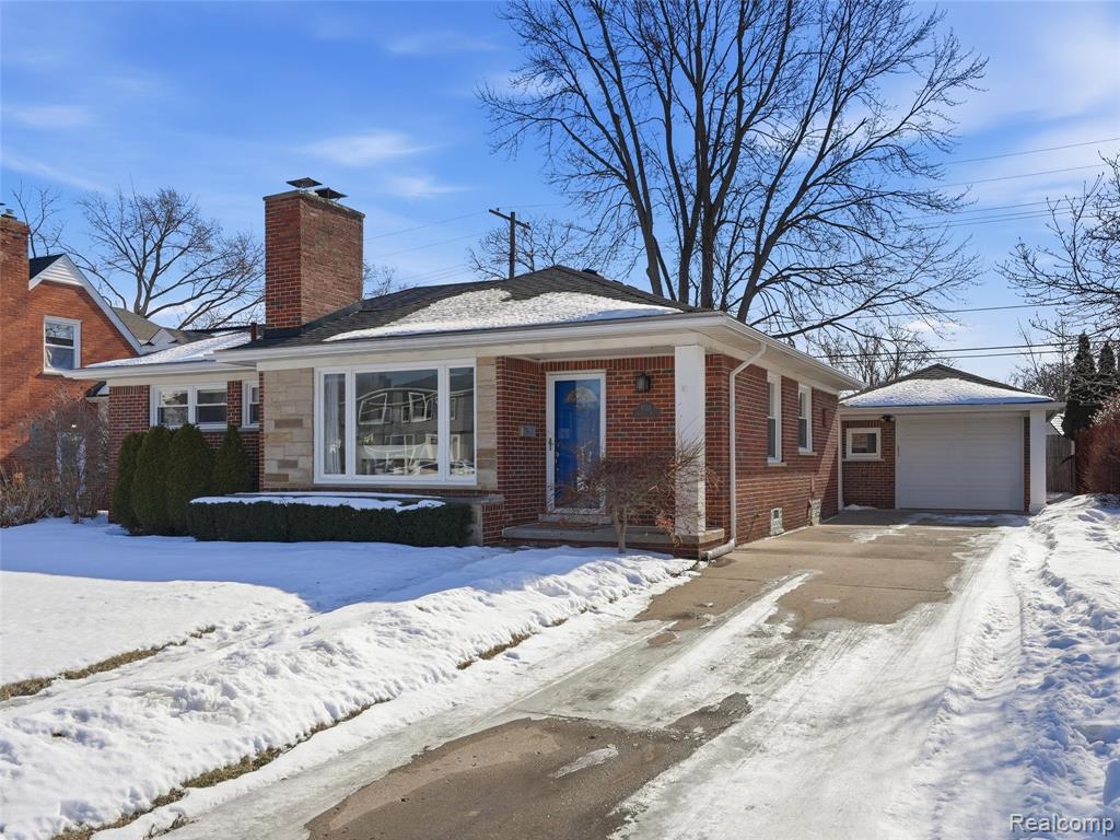 3933 Amherst Road Royal Oak, MI 48073 - Photo 1 of 31 Gallery Image 1