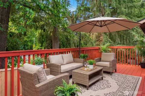 $599,995 | 919 Southwest 319th Place, Federal Way, WA 98023