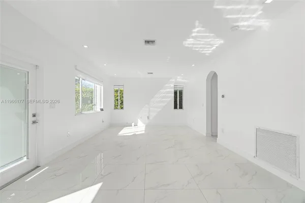 a view of a livingroom with furniture