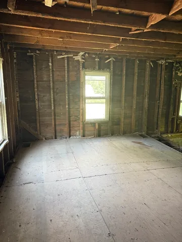 $279,900 | 303 Ponakin Road, Lancaster, MA 01523