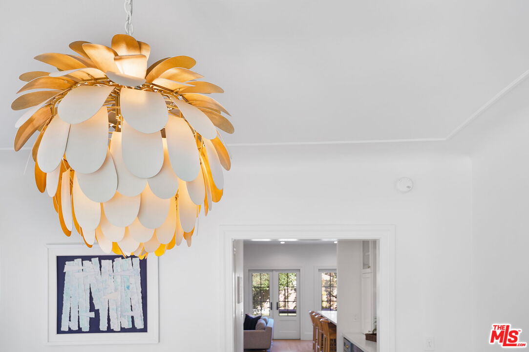 1944 Virginia Road Los Angeles, CA 90016 - Photo 8 of 36 wooden floor in a gallery