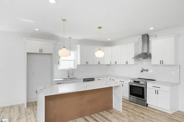 $424,500 | 107 Mary Street, Greenville, SC 29611