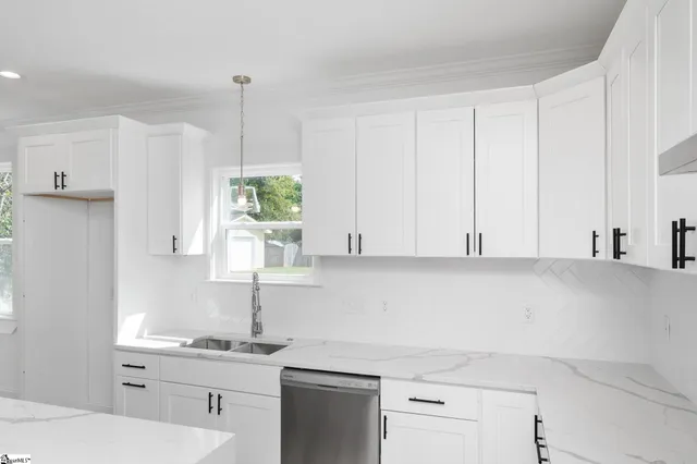 $424,500 | 107 Mary Street, Greenville, SC 29611