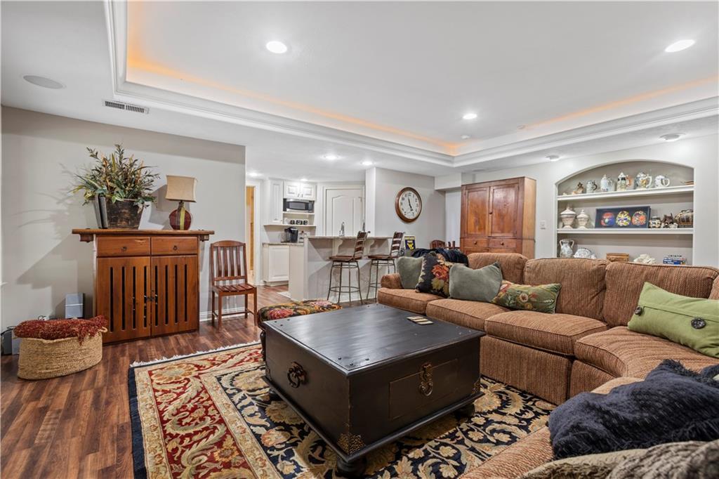 227 Lakeview Drive Coraopolis, PA 15108 - Photo 22 of 25