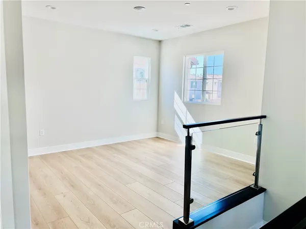 $5,400 | 639 McFadden Street, Placentia, CA 92870