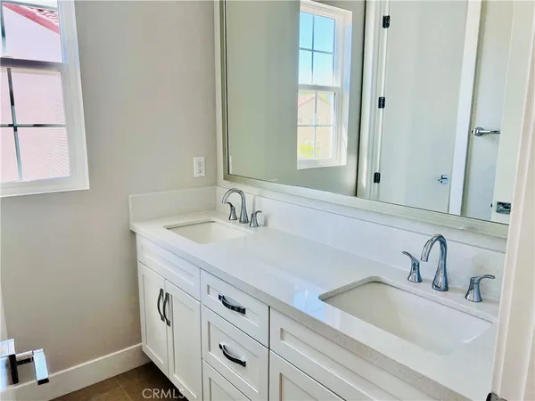 $5,400 | 639 McFadden Street, Placentia, CA 92870