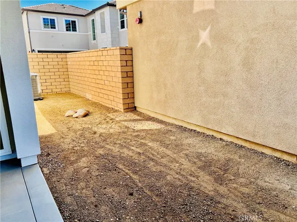 $5,400 | 639 McFadden Street, Placentia, CA 92870