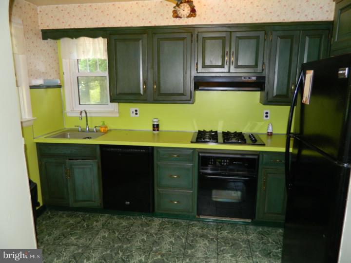 410 Yale Road Haddonfield, NJ 08033 - Photo 11 of 22 Kitchen
