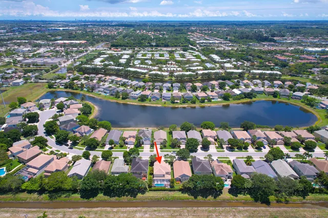 $619,999 | 244 Kensington Way, Royal Palm Beach, FL 33414