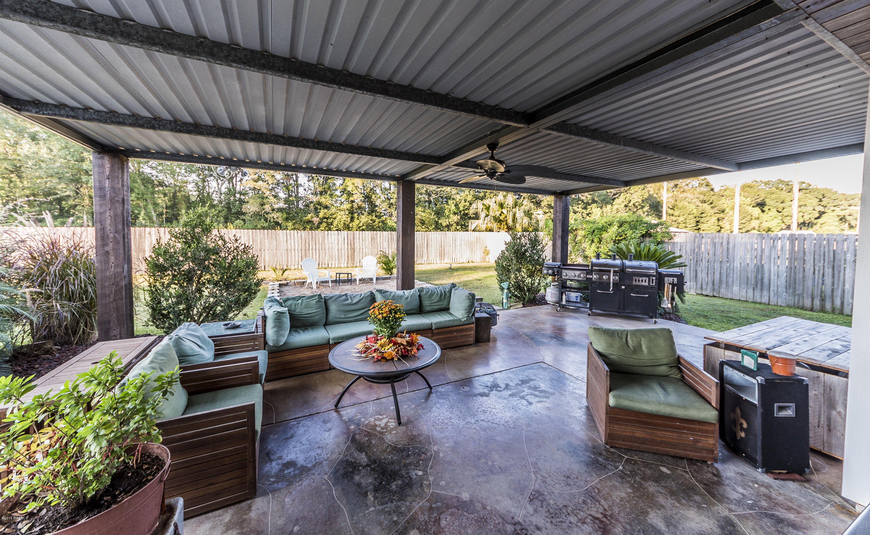 311 Rue Colombe Carencro, LA 70520 - Photo 33 of 33 Back Patio 3
