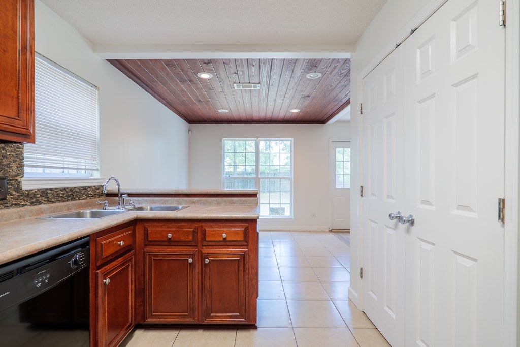 3688 Tupelo Road Valdosta, GA 31605 - Photo 12 of 33 Gallery Image 12