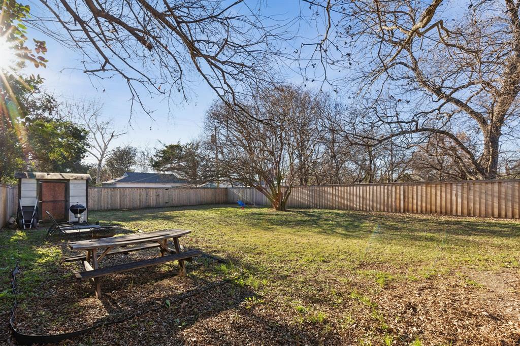 1237 Fuller Drive Dallas, TX 75218 - Photo 23 of 24 Newly added board on board fence