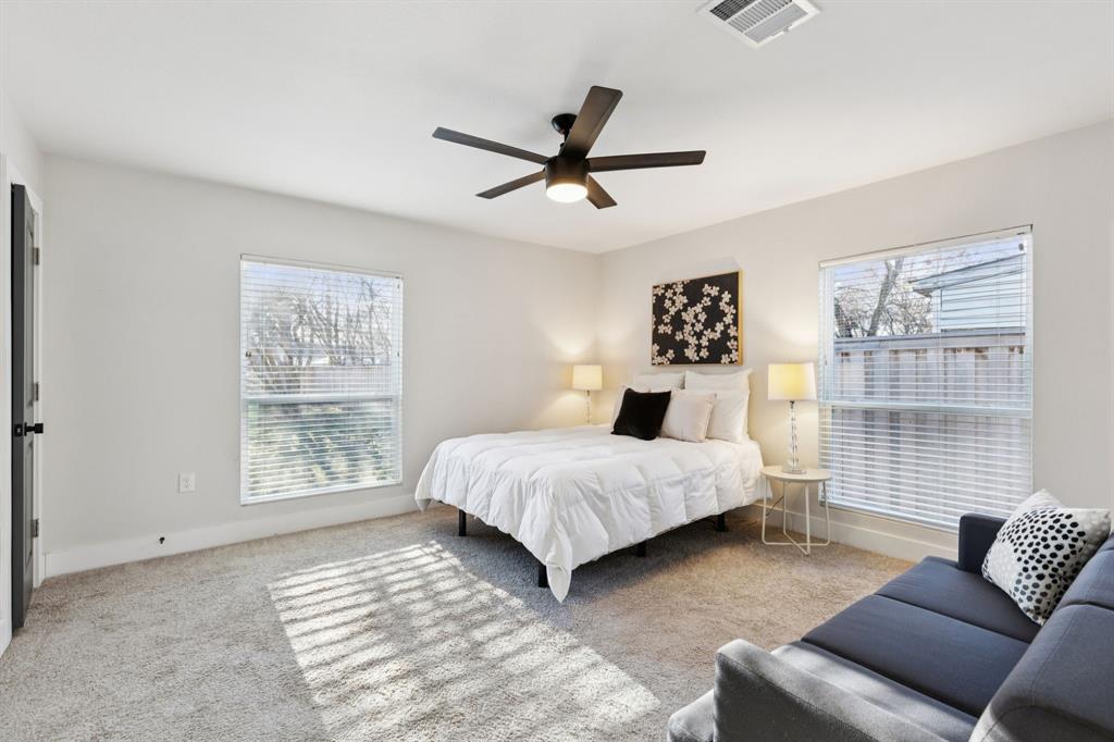 1237 Fuller Drive Dallas, TX 75218 - Photo 10 of 24 Primary bedroom