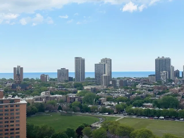 $2,895 | 1457 North Halsted Street, Unit 1910, Chicago, IL 60642