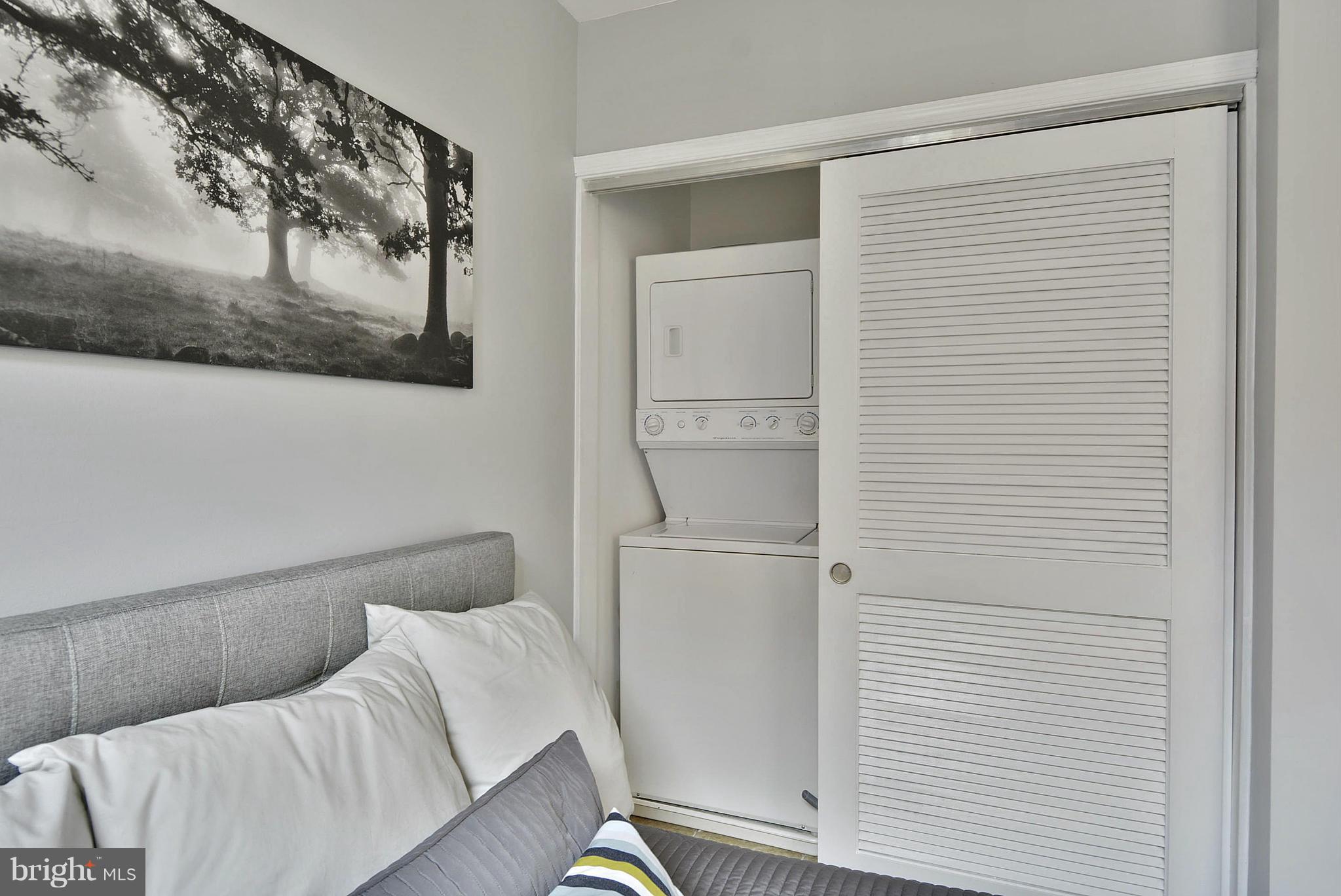 1108 Columbia Road Northwest, Unit 303 Washington, DC 20009 - Photo 17 of 18 Interior (General)