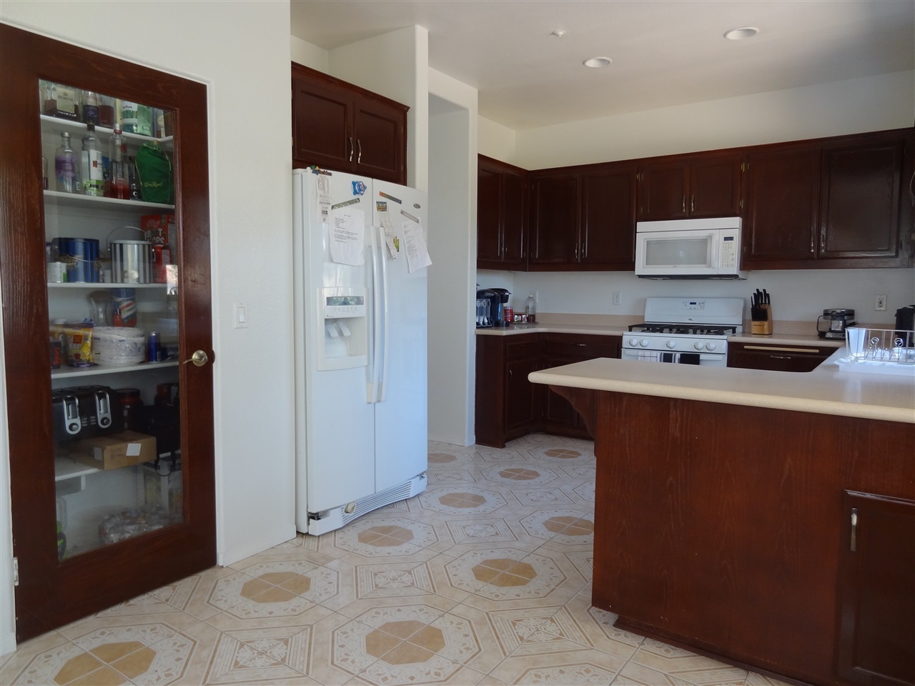 9978 Eubank Lane Spring Valley, CA 91977 - Photo 9 of 19