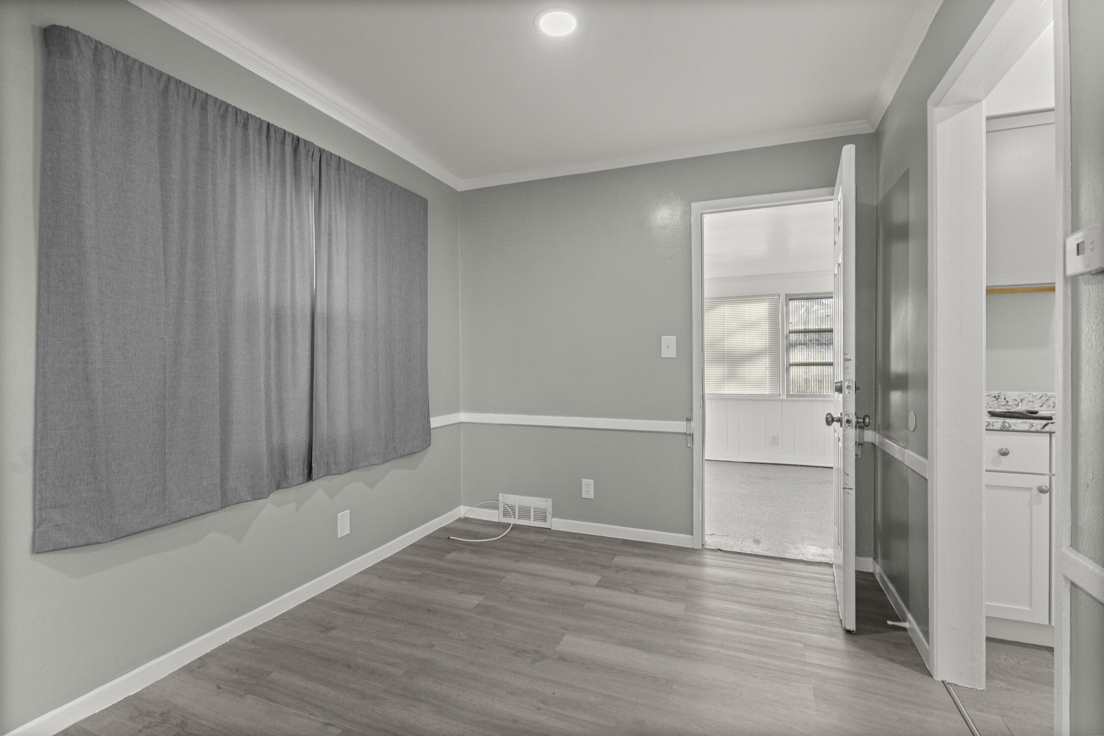 10830-26 Nottingham Road Detroit, MI 48224 - Photo 32 of 57 32