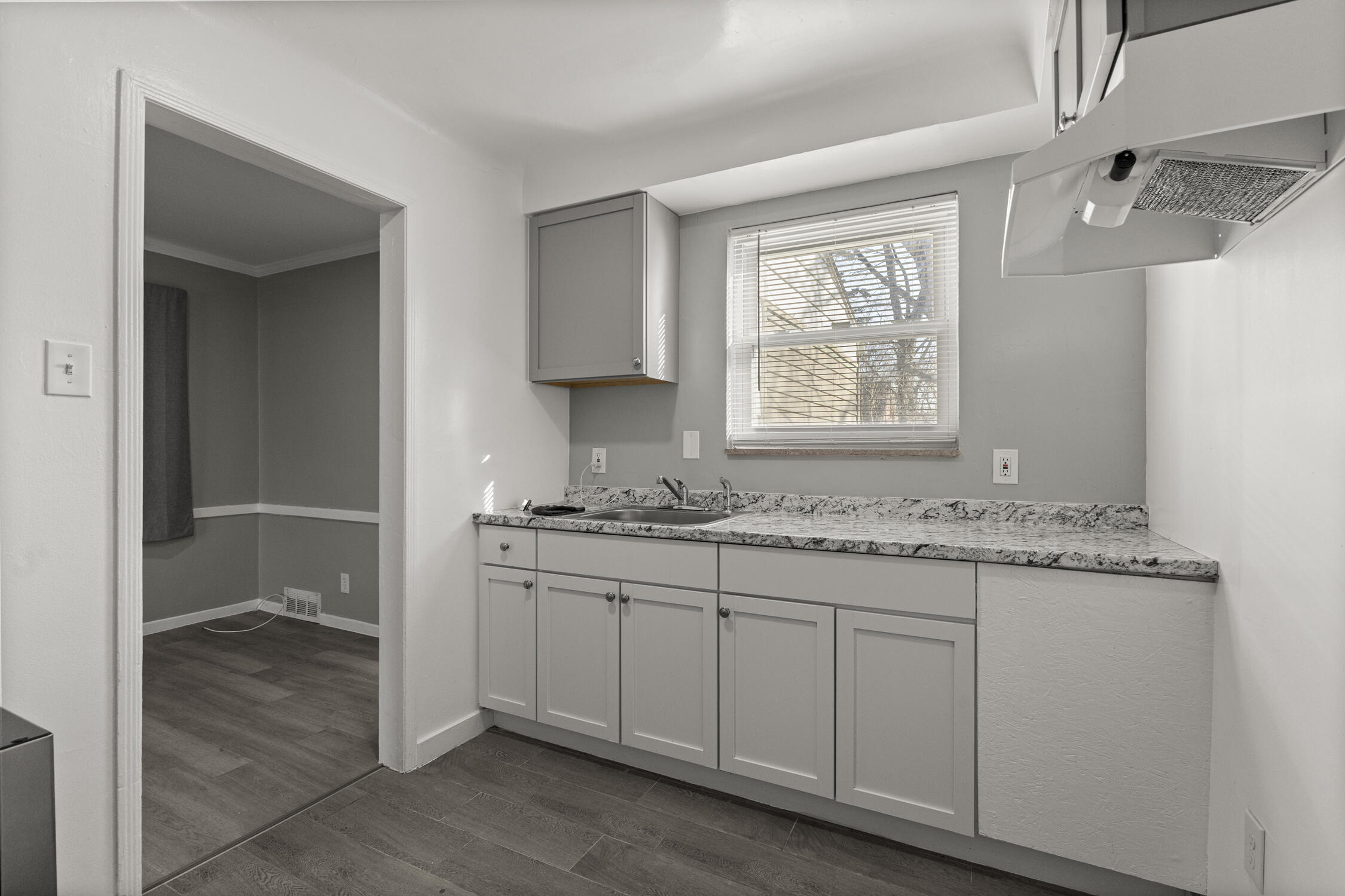 10830-26 Nottingham Road Detroit, MI 48224 - Photo 35 of 57 35