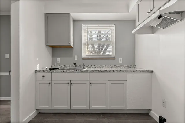 $180,000 | 10830-26 Nottingham Road, Detroit, MI 48224