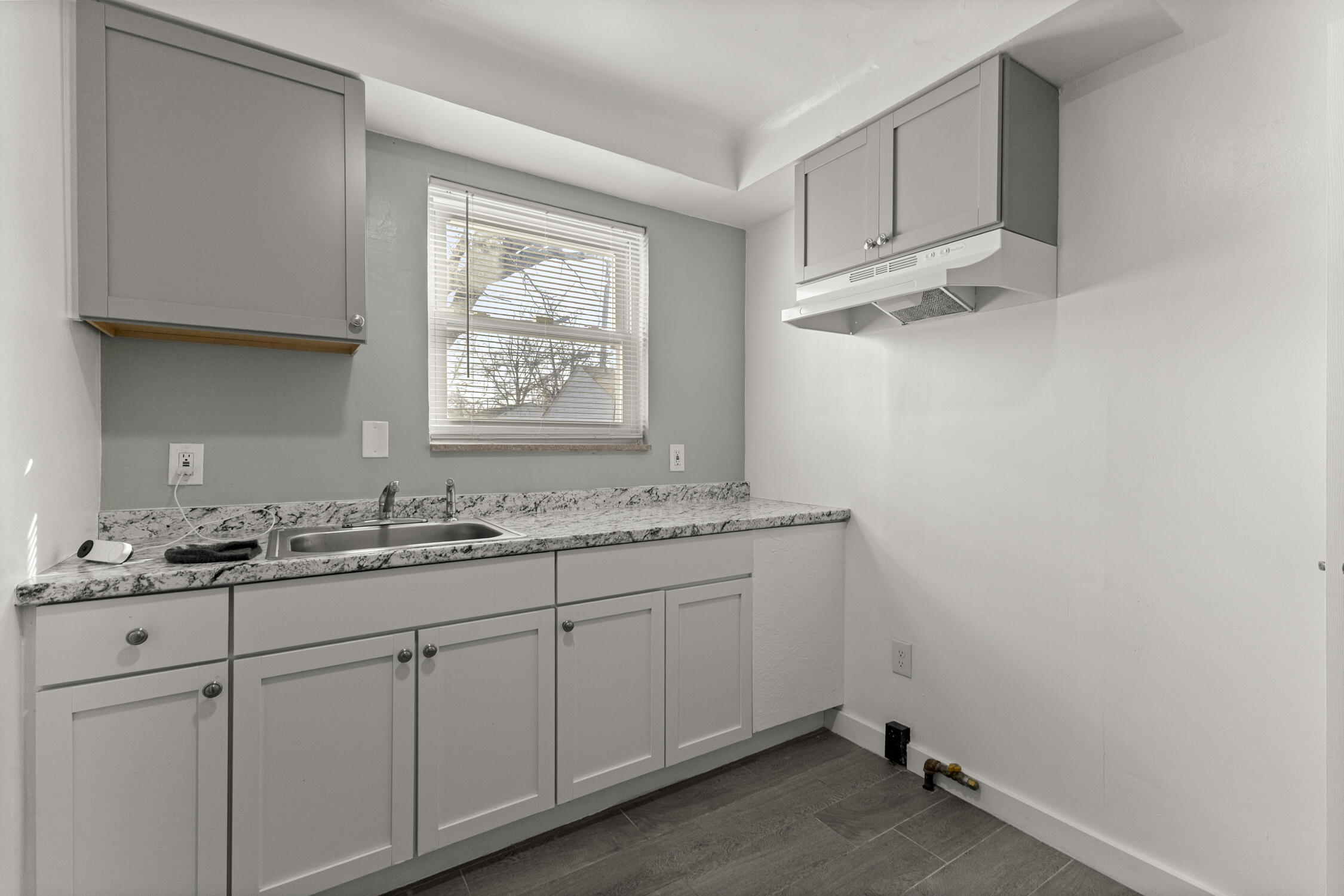 10830-26 Nottingham Road Detroit, MI 48224 - Photo 37 of 57 37