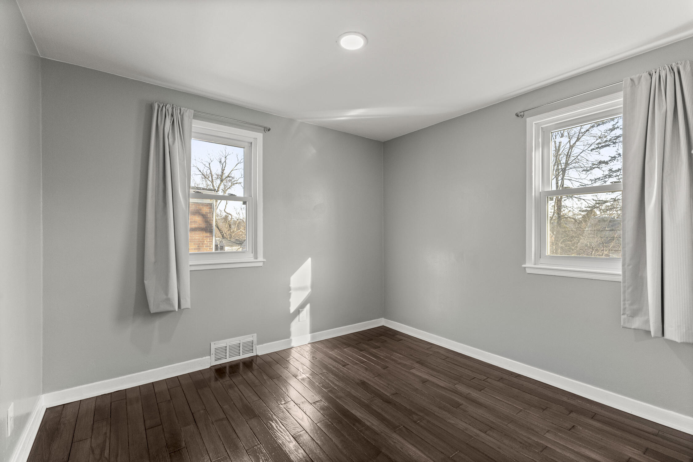 10830-26 Nottingham Road Detroit, MI 48224 - Photo 41 of 57 41