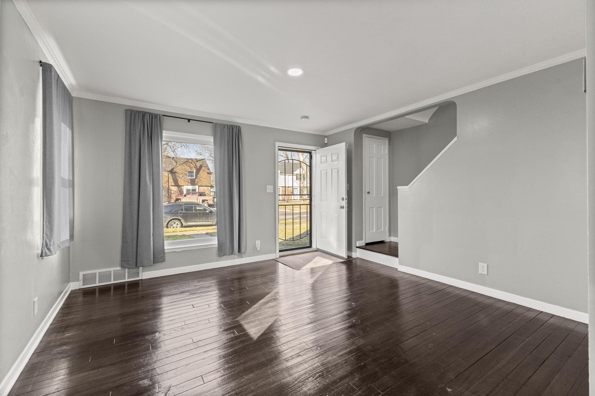 10830-26 Nottingham Road Detroit, MI 48224 - Photo 7 of 57 07