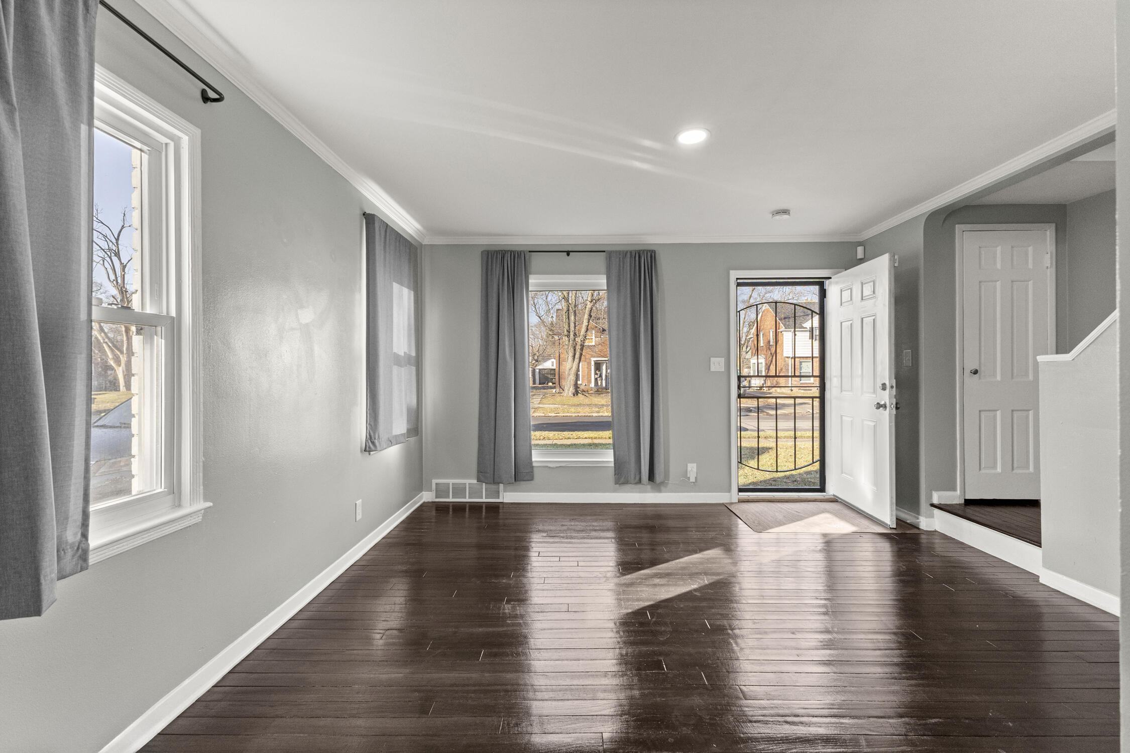 10830-26 Nottingham Road Detroit, MI 48224 - Photo 8 of 57 08