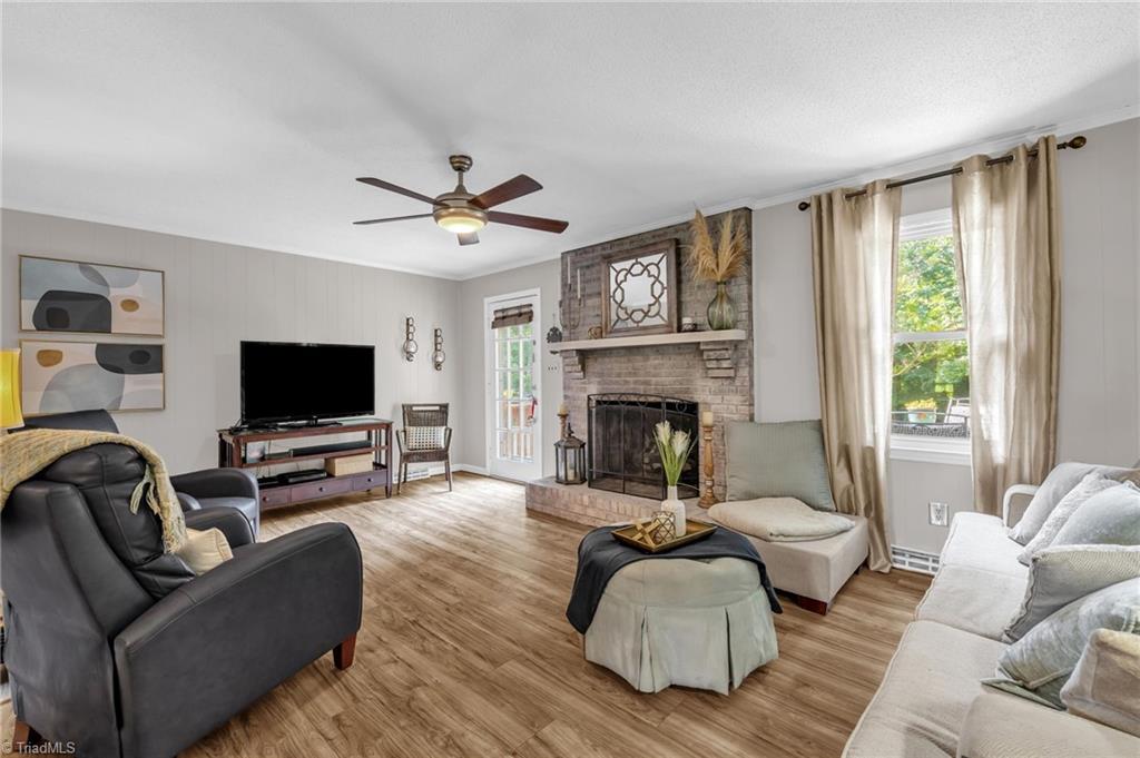 8194 Brotherstwo Road Colfax, NC 27235 - Photo 6 of 47 Living Room
