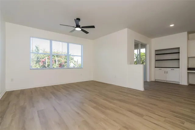 $489,900 | 526 Fairhaven Drive, Davenport, FL 33837