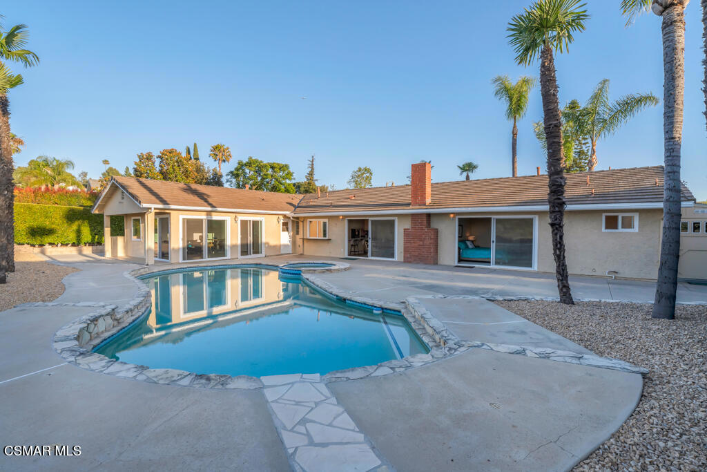 2147 McCrea Road Thousand Oaks, CA 91362 - Photo 29 of 38