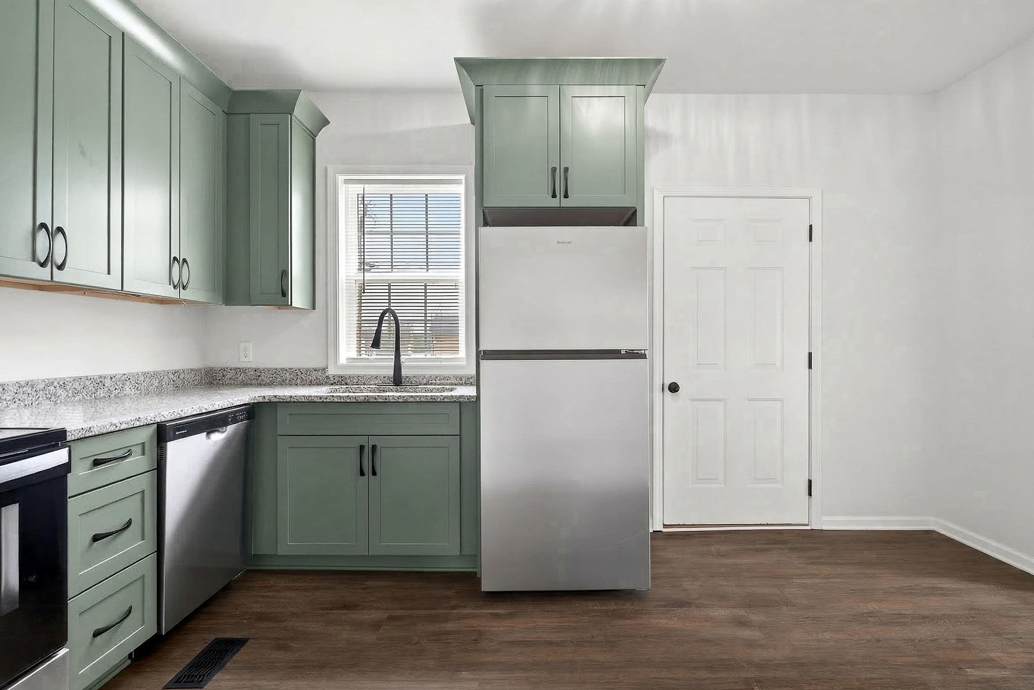 338 Clark Street Sparta, TN 38583 - Photo 11 of 33