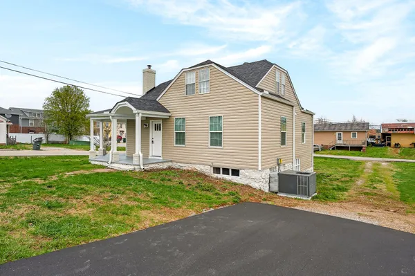 $299,000 | 338 Clark Street, Sparta, TN 38583