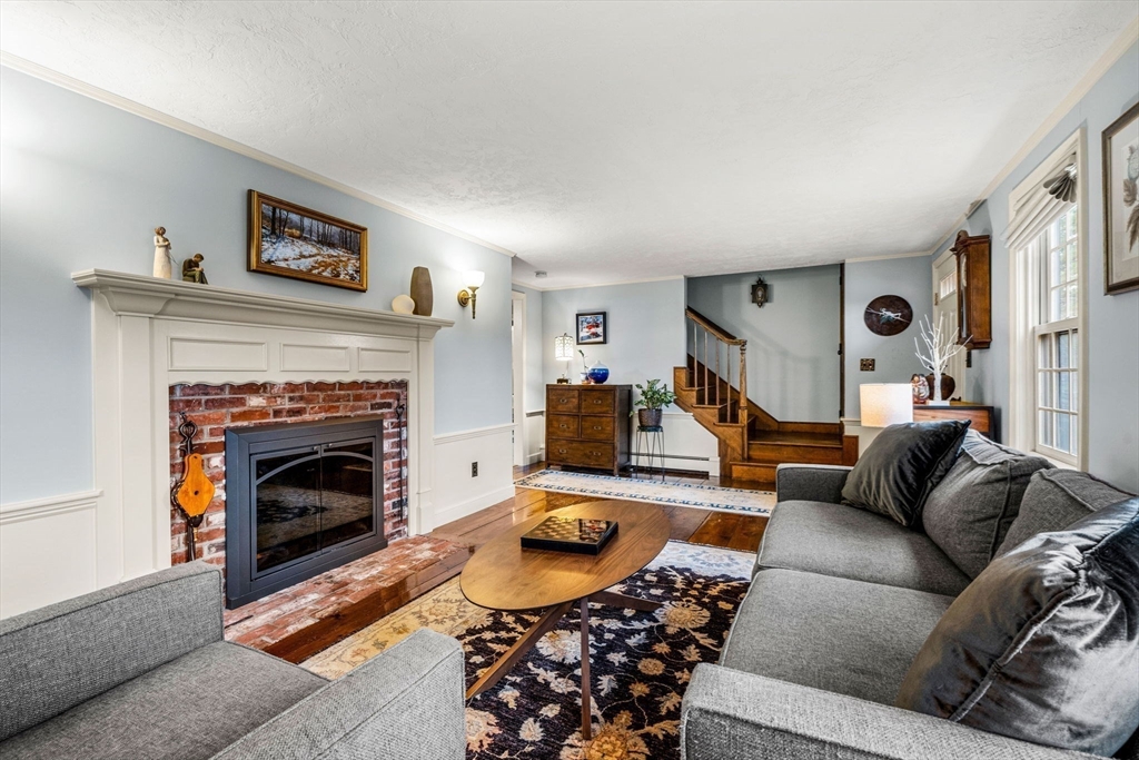 79 Sampson Road Bolton, MA 01740 - Photo 11 of 41 Gallery Image 11