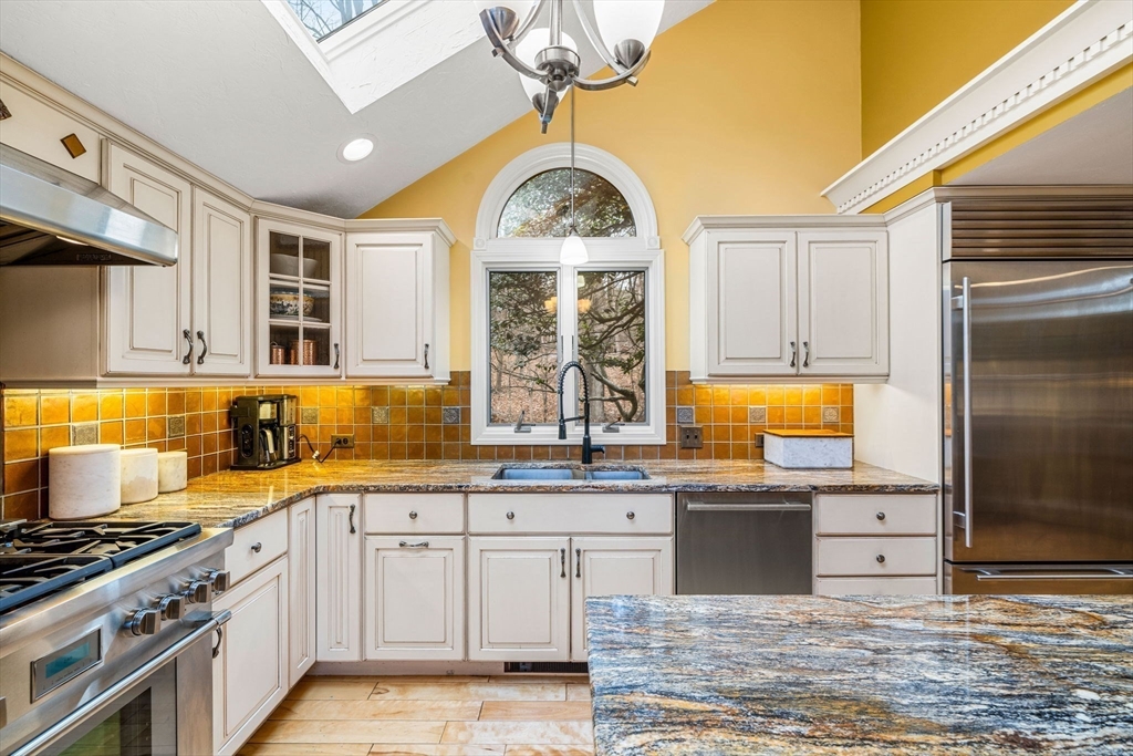 79 Sampson Road Bolton, MA 01740 - Photo 2 of 41 Gallery Image 2