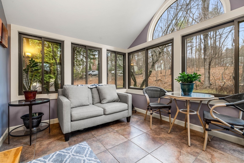 79 Sampson Road Bolton, MA 01740 - Photo 6 of 41 Gallery Image 6
