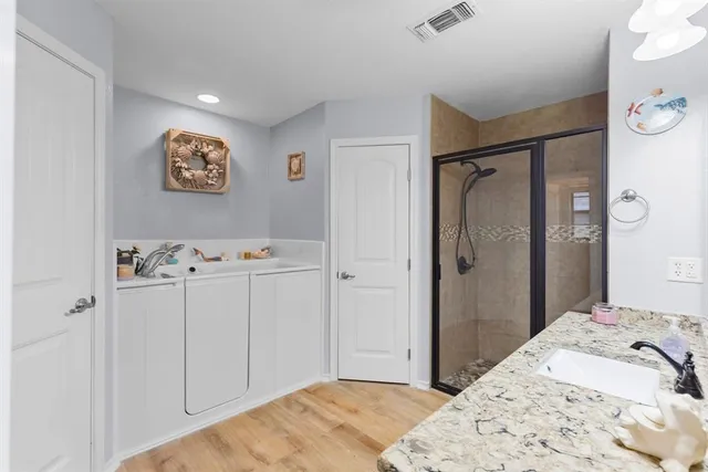 $249,900 | 190 44th Street Southwest, Paris, TX 75460