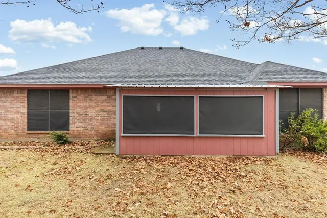 $249,900 | 190 44th Street Southwest, Paris, TX 75460