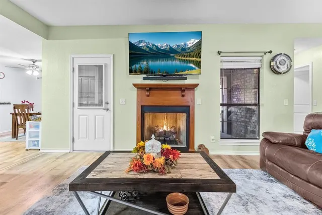 $249,900 | 190 44th Street Southwest, Paris, TX 75460