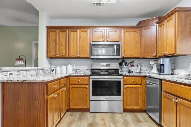 $249,900 | 190 44th Street Southwest, Paris, TX 75460