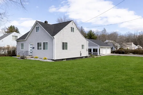 $369,900 | 2085 Memorial Drive, South Hadley, MA 01075