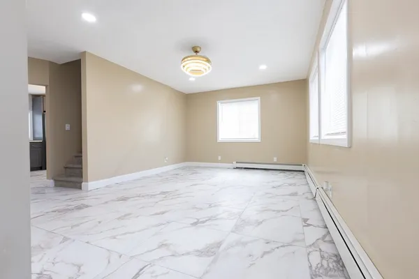 $369,900 | 2085 Memorial Drive, South Hadley, MA 01075
