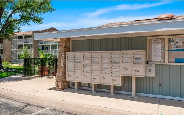 $140,000 | 2 Cliffhouse Drive, Unit 210, Belton, TX 76513