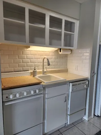 $140,000 | 2 Cliffhouse Drive, Unit 210, Belton, TX 76513