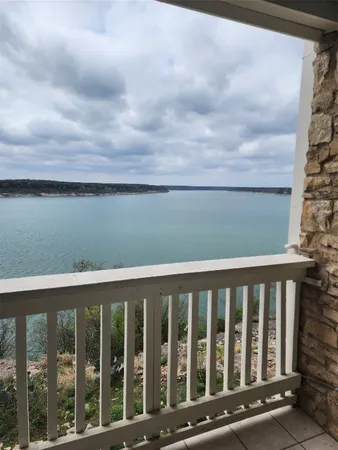 $140,000 | 2 Cliffhouse Drive, Unit 210, Belton, TX 76513
